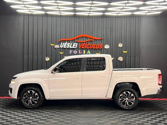 VOLKSWAGEN AMAROK 3.0 V6 TDI DIESEL HIGHLINE CD 4MOTION AUTOMÁTICO